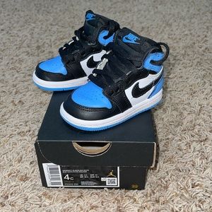 Air Jordan 1 Retro High OG (TD) ‘UNC Toe’ 4C